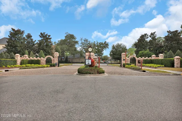 $739,000 | 8696 Homeplace Drive, Jacksonville, FL 32256