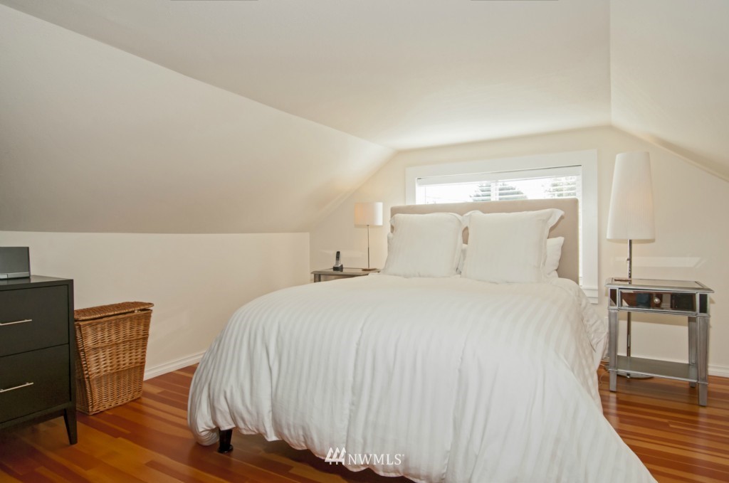 1108 North 46th Street Seattle, WA 98103 - Photo 11 of 20 Gallery Image 11