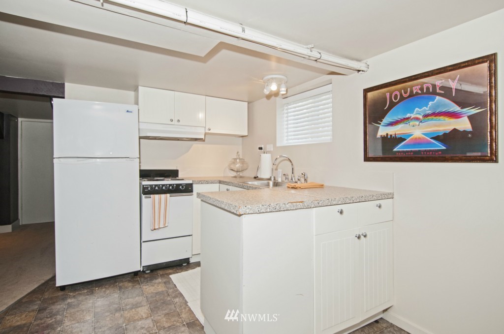1108 North 46th Street Seattle, WA 98103 - Photo 16 of 20 Gallery Image 16