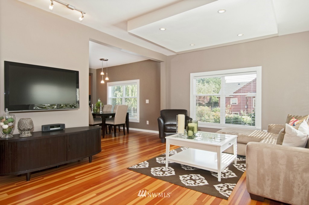 1108 North 46th Street Seattle, WA 98103 - Photo 5 of 20 Gallery Image 5