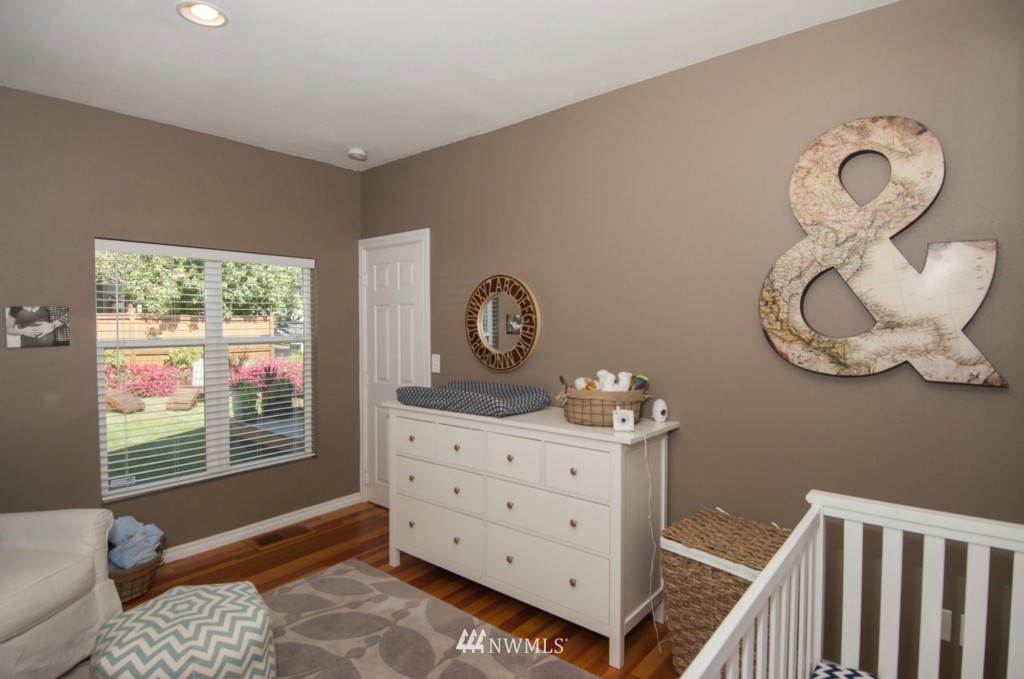 1108 North 46th Street Seattle, WA 98103 - Photo 10 of 20 Gallery Image 10