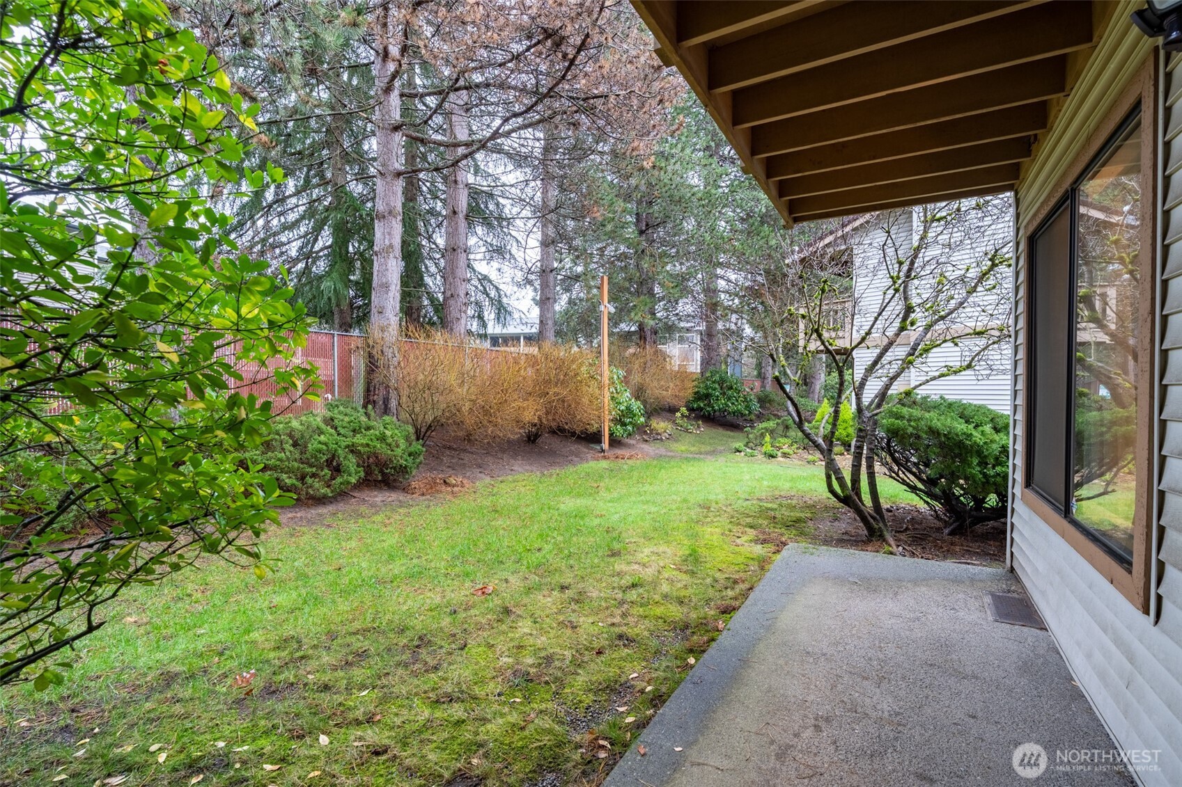17306 119th Lane Southeast, Unit M11 Renton, WA 98058 - Photo 3 of 25
