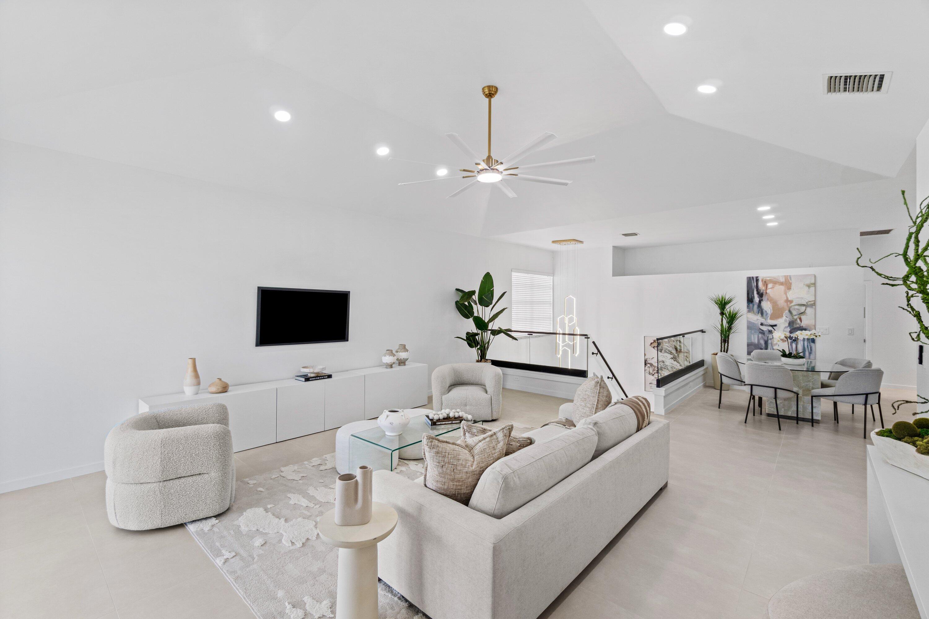 5166 Lake Catalina Drive, Unit D Boca Raton, FL 33496 - Photo 6 of 57 Living Room