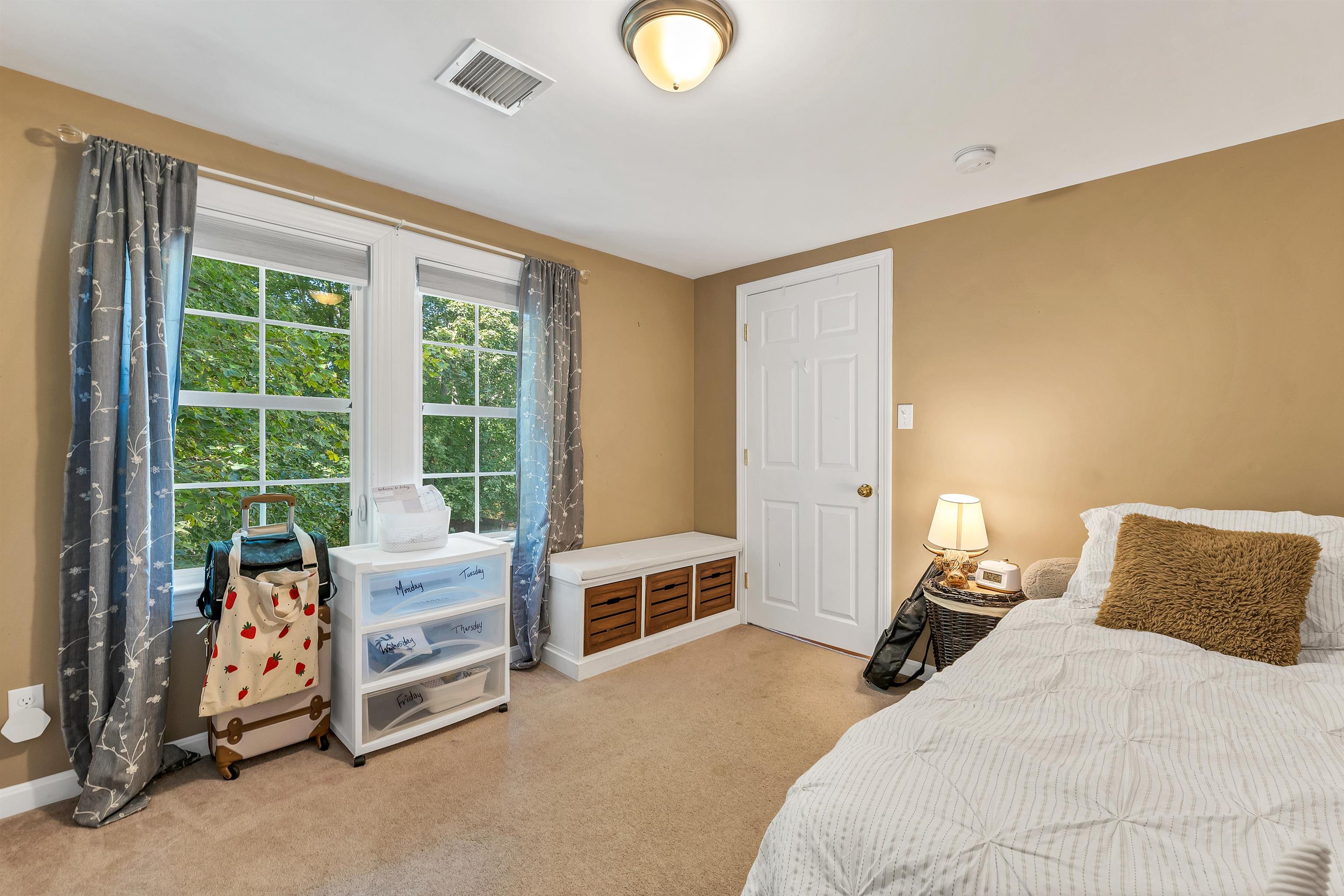 82 Bay Street Wolfeboro, NH 03894 - Photo 19 of 31