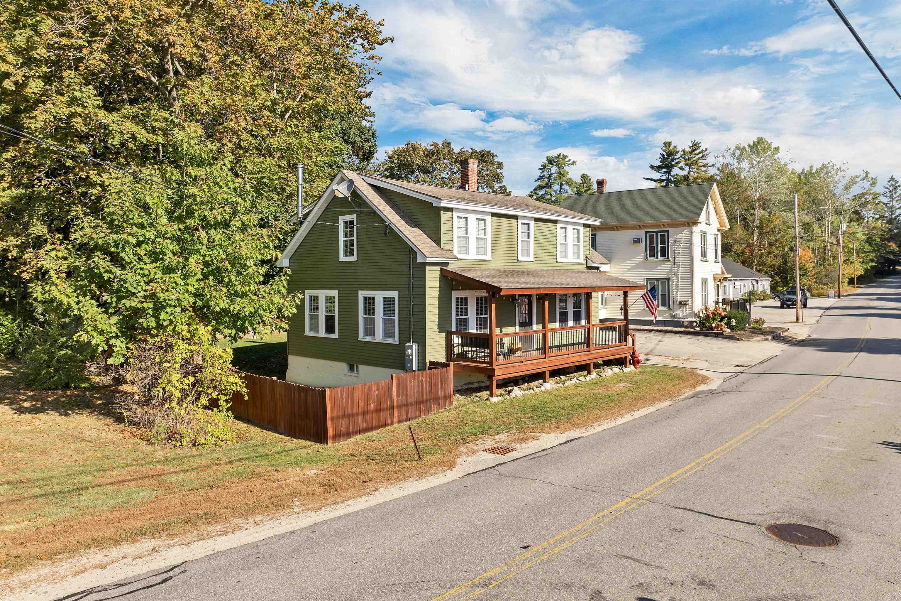 82 Bay Street Wolfeboro, NH 03894 - Photo 22 of 31