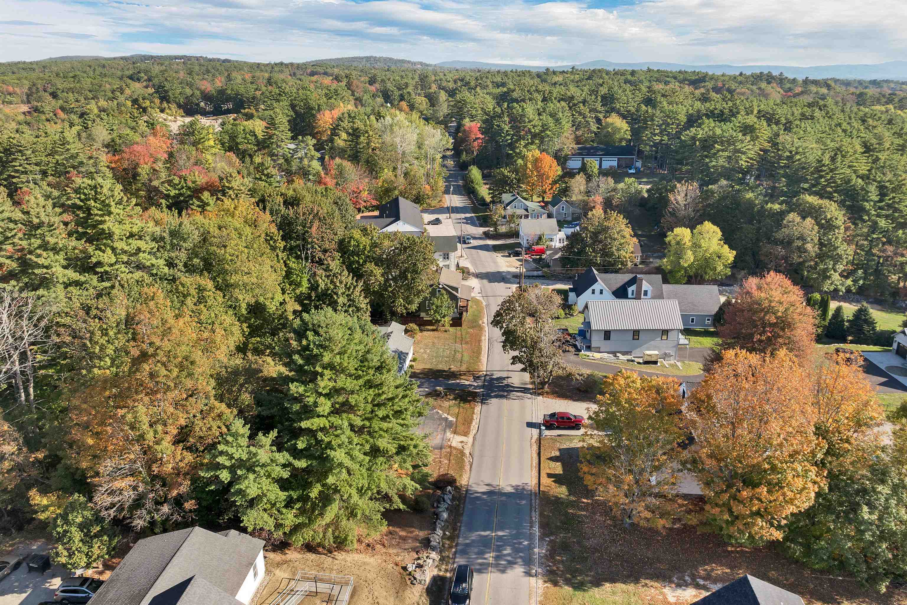 82 Bay Street Wolfeboro, NH 03894 - Photo 28 of 31