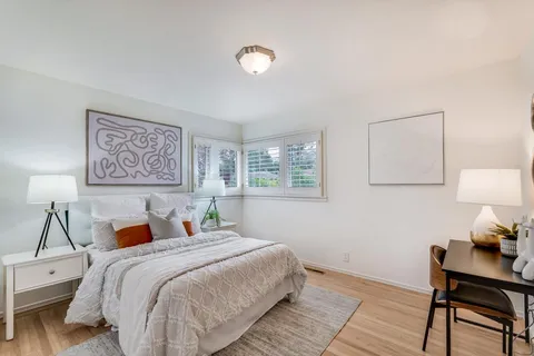 $3,498,000 | 1624 Newcastle Drive, Los Altos, CA 94024