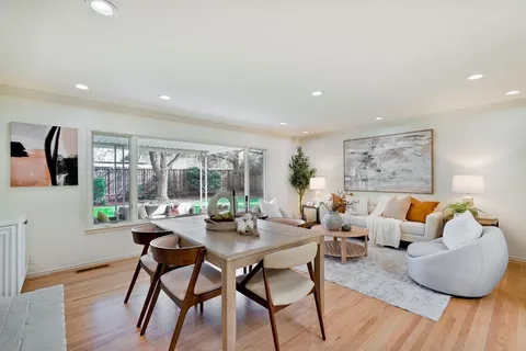 $3,498,000 | 1624 Newcastle Drive, Los Altos, CA 94024