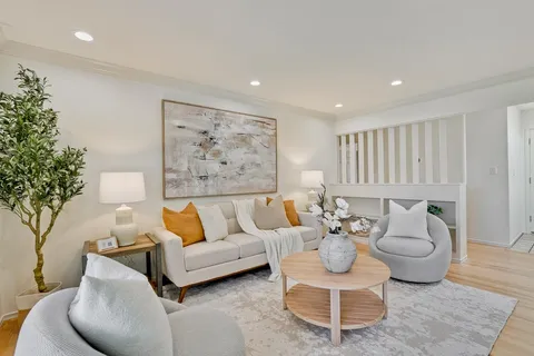 $3,498,000 | 1624 Newcastle Drive, Los Altos, CA 94024