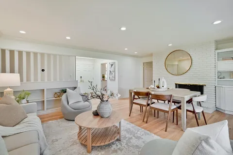 $3,498,000 | 1624 Newcastle Drive, Los Altos, CA 94024