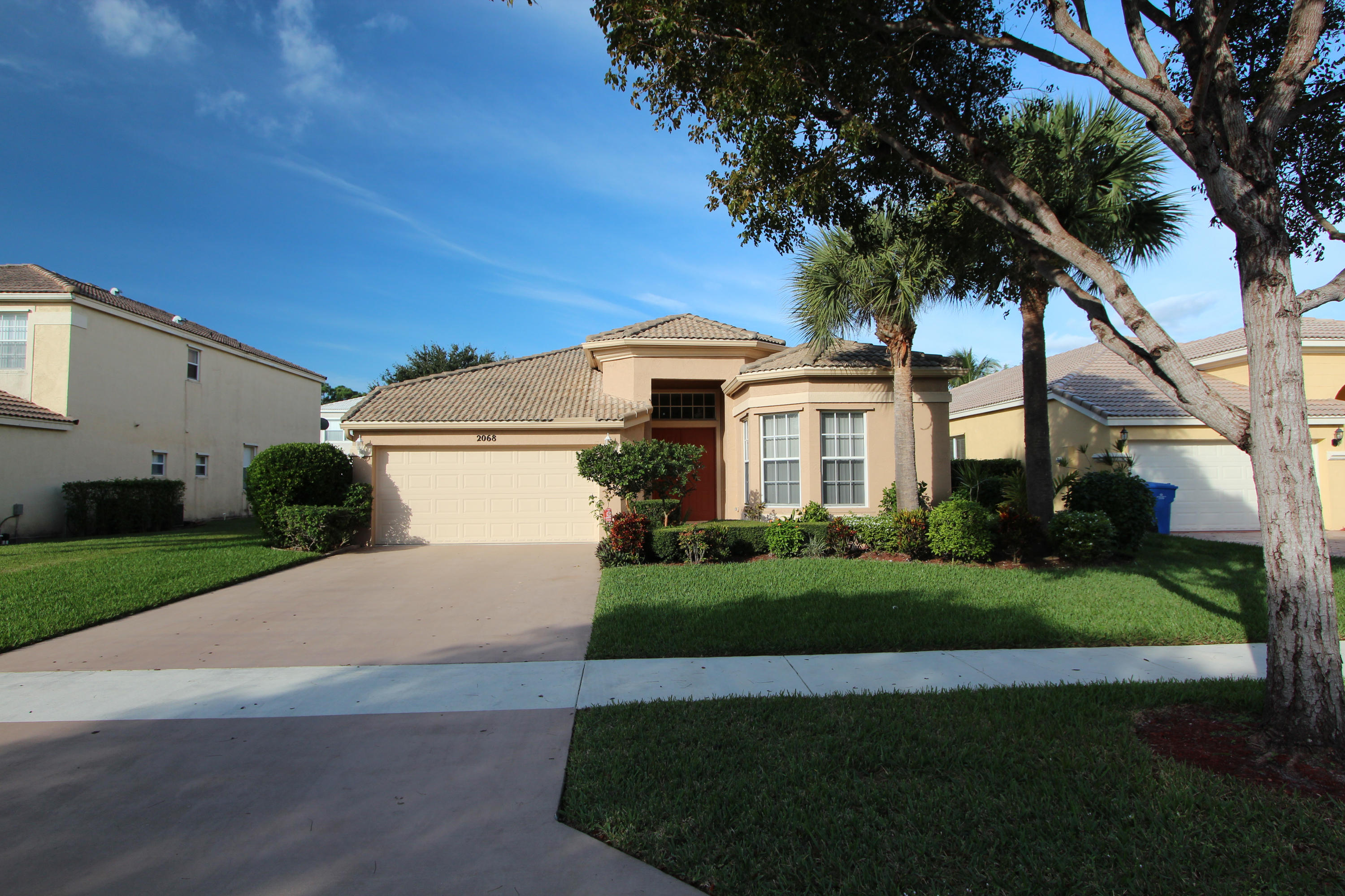 2068 Reston Circle Royal Palm Beach, FL 33411 - Photo 2 of 52 IMG_0642