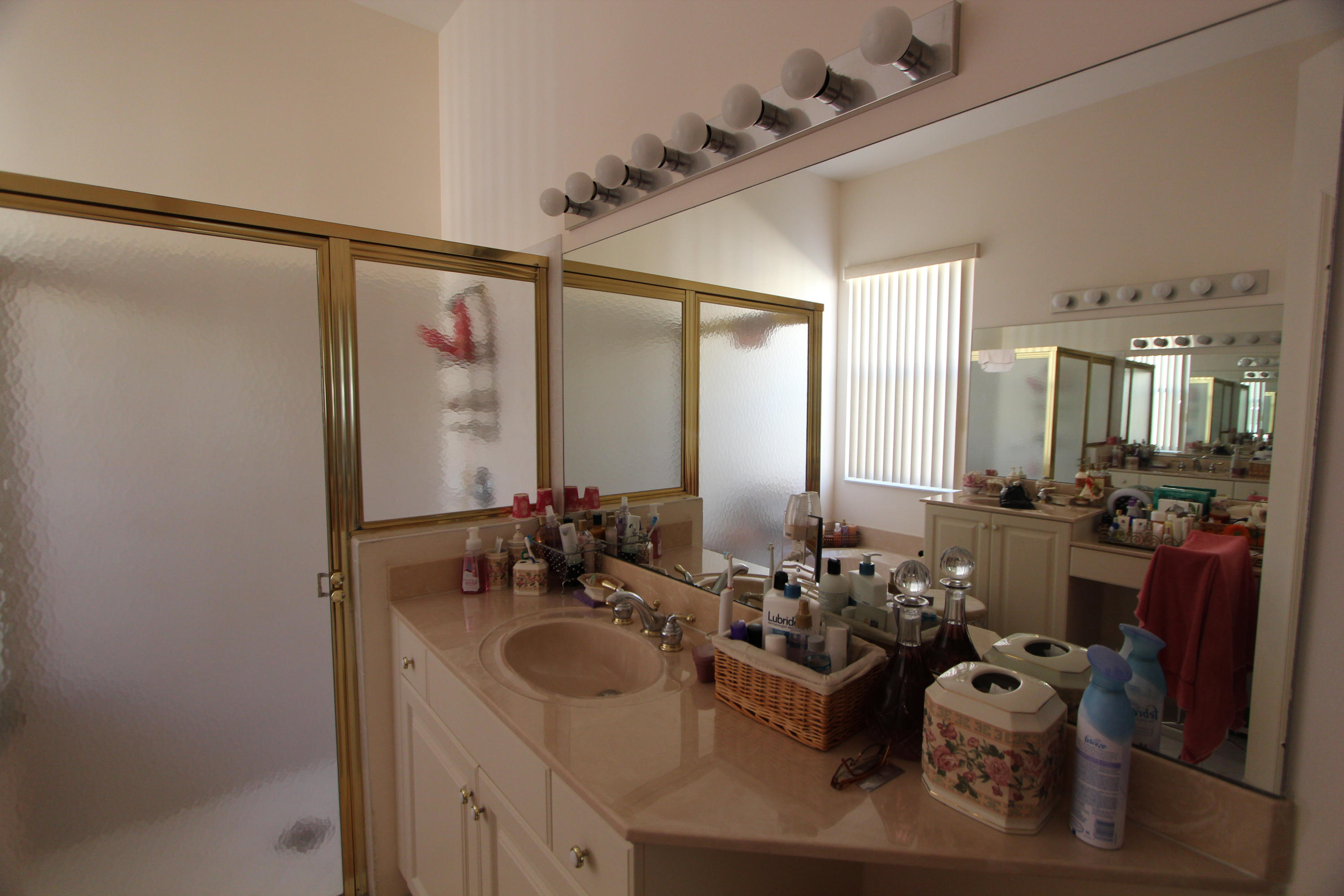 2068 Reston Circle Royal Palm Beach, FL 33411 - Photo 38 of 52 IMG_0677