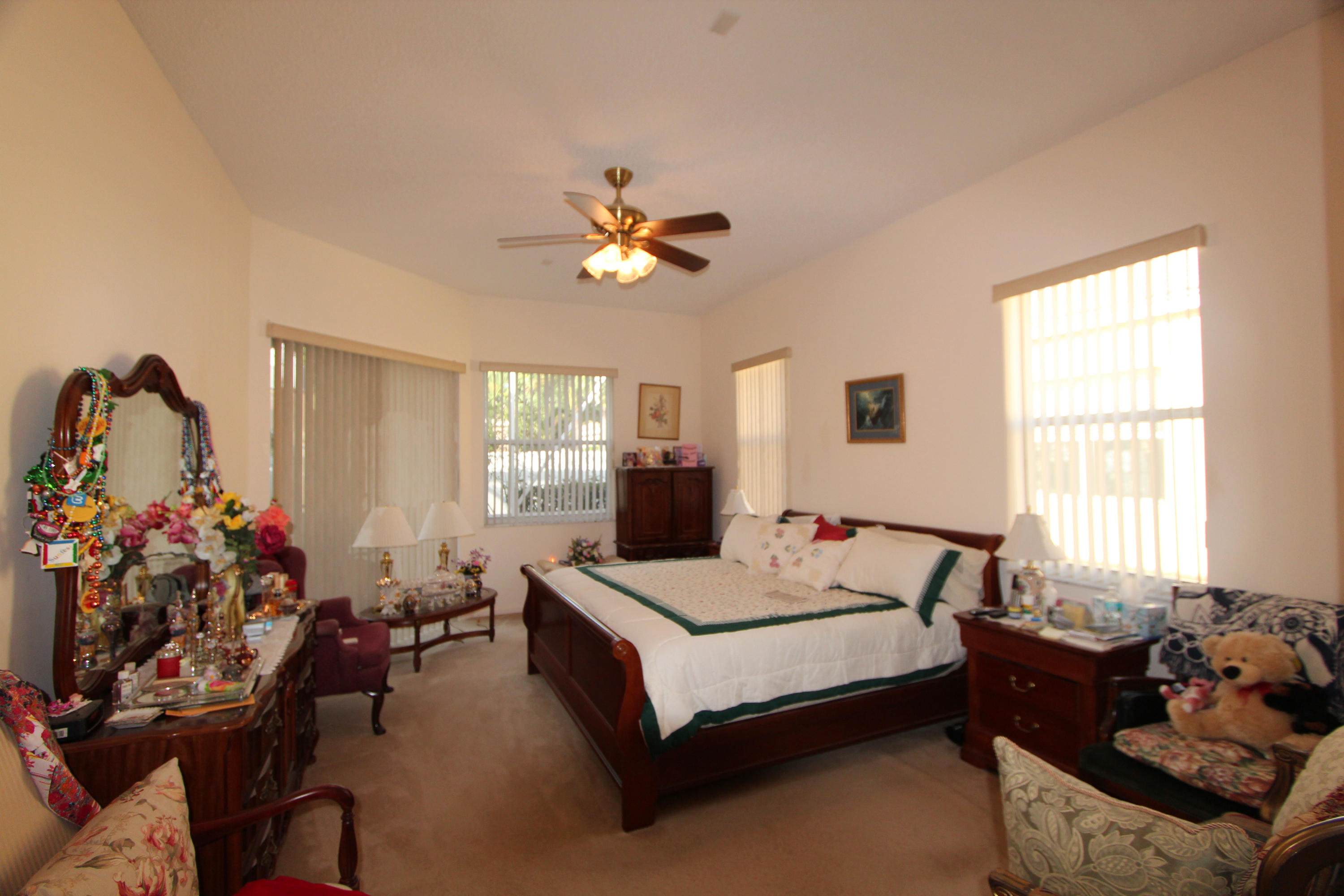 2068 Reston Circle Royal Palm Beach, FL 33411 - Photo 39 of 52 IMG_0678