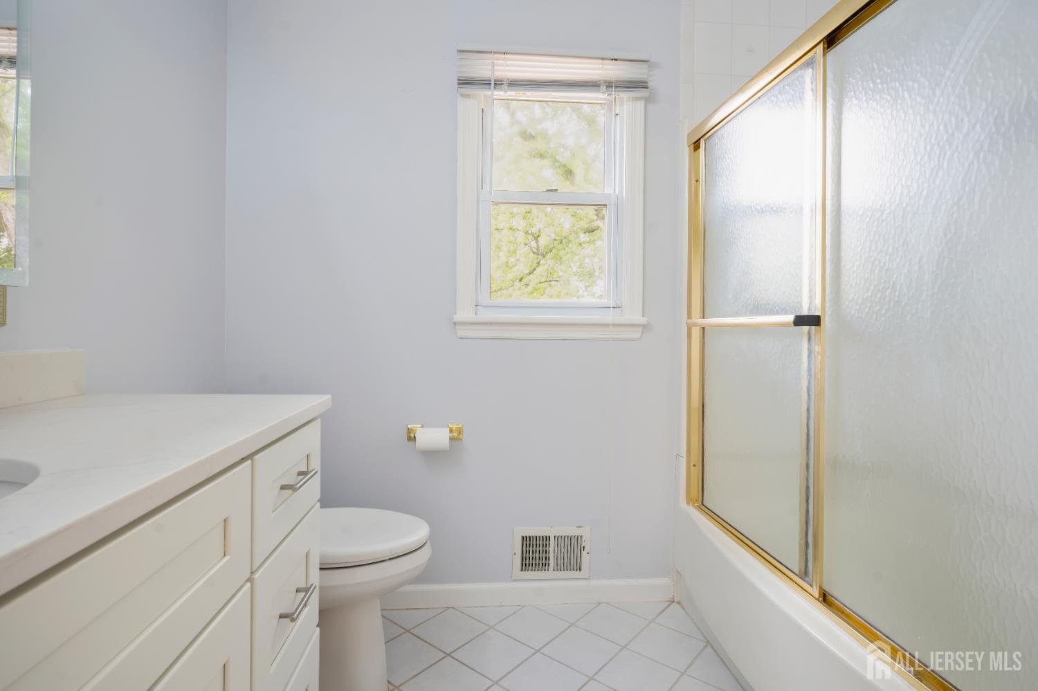 17 Green Hills Road East Brunswick, NJ 08816 - Photo 19 of 30