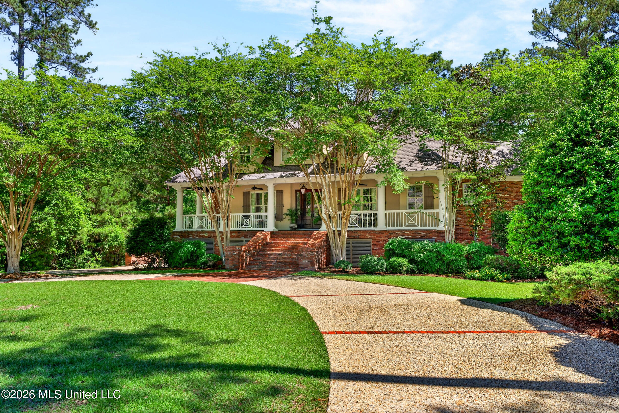 40 Marais Ridge Hattiesburg, MS 39402 - Photo 3 of 94 3_03_front