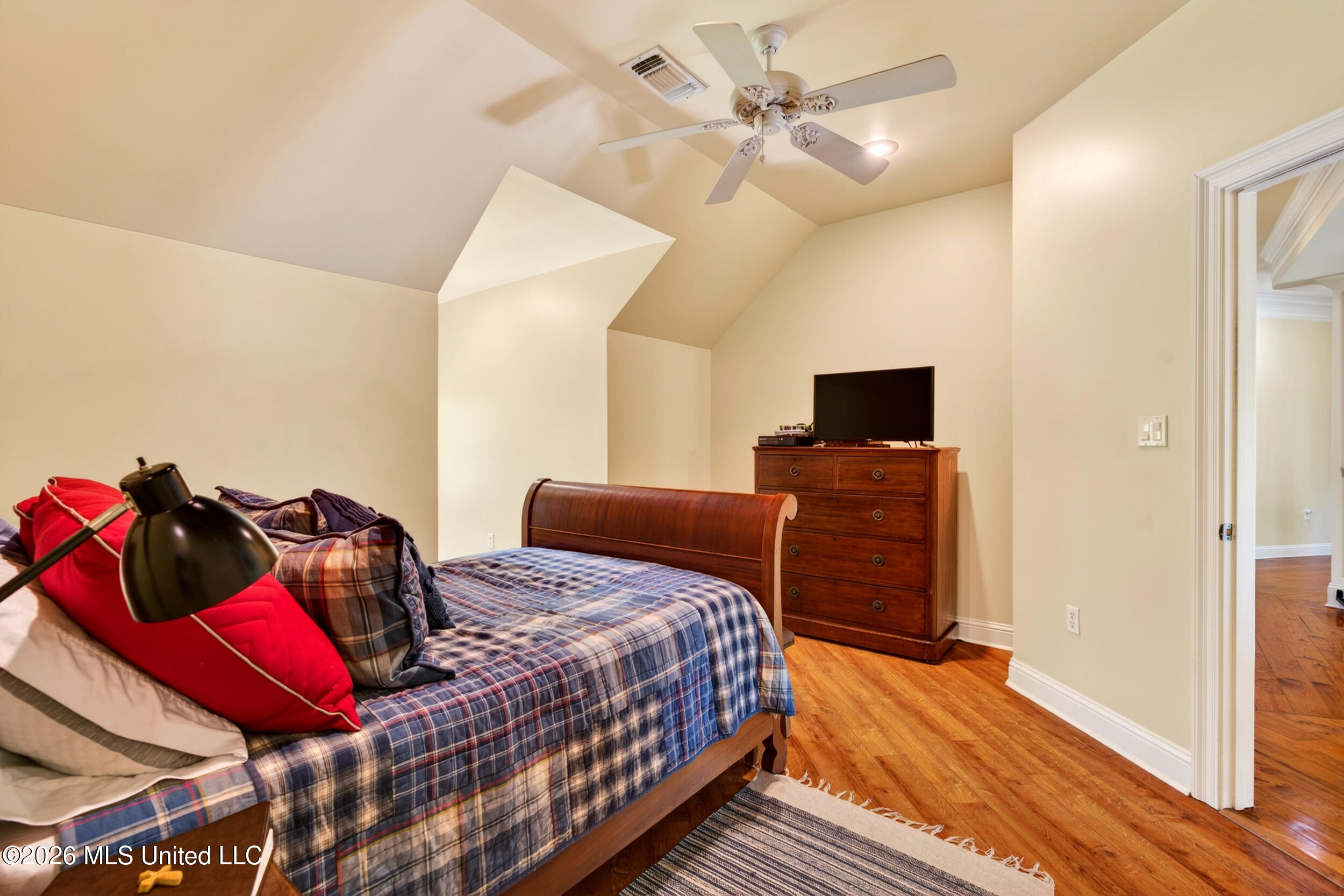 40 Marais Ridge Hattiesburg, MS 39402 - Photo 55 of 94 55_55_bedroom2