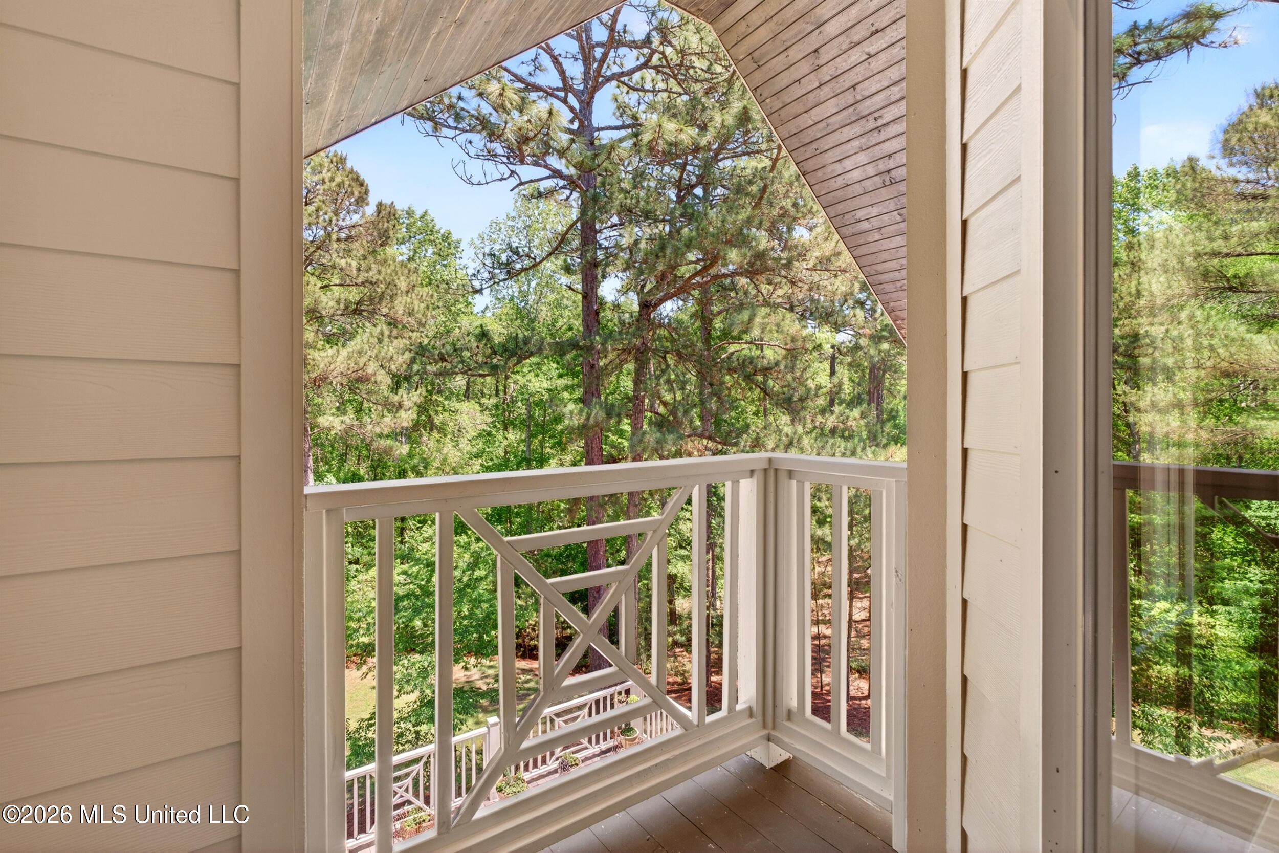 40 Marais Ridge Hattiesburg, MS 39402 - Photo 65 of 94 65_65_upstairsbalcony
