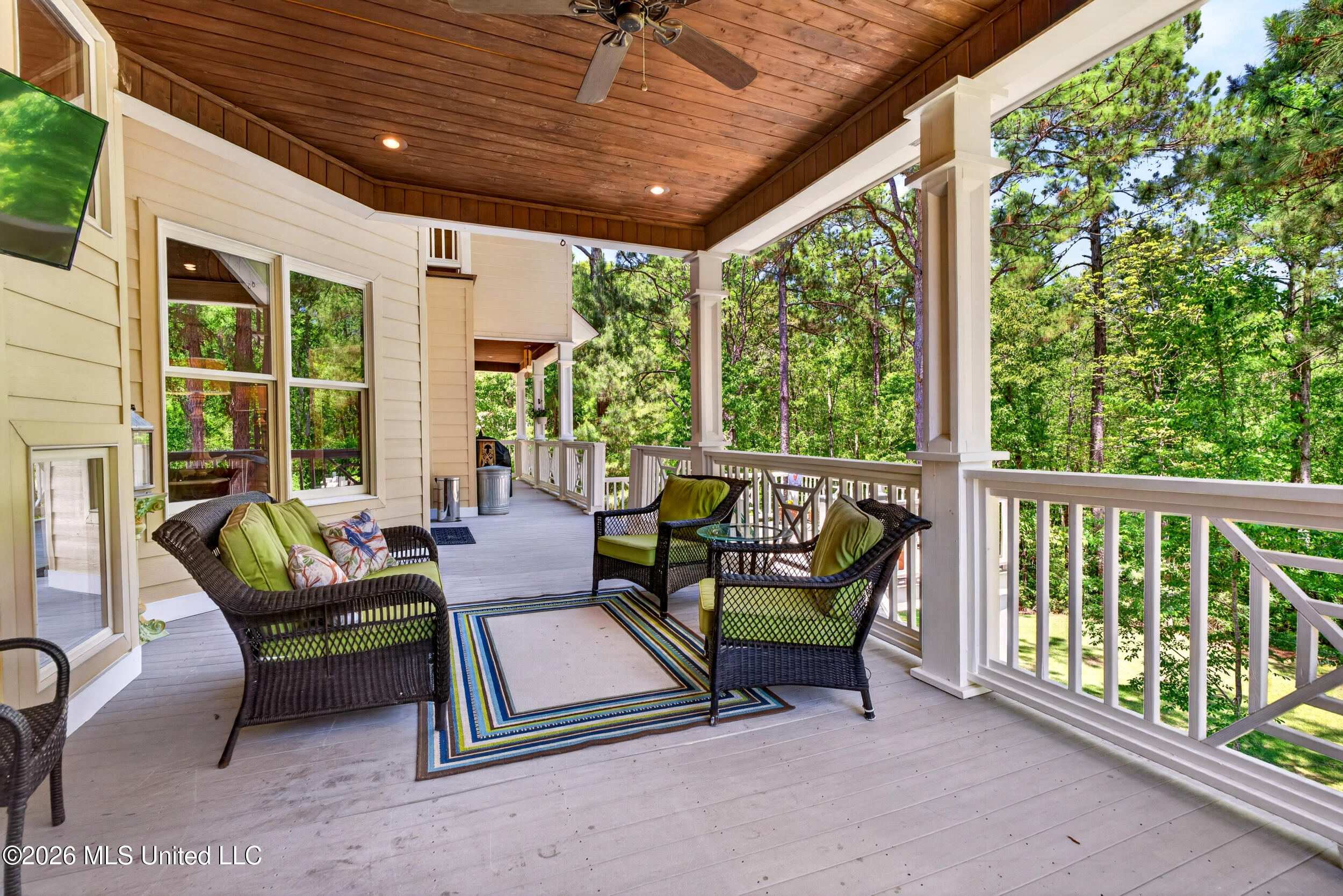 40 Marais Ridge Hattiesburg, MS 39402 - Photo 70 of 94 70_70_backdeck