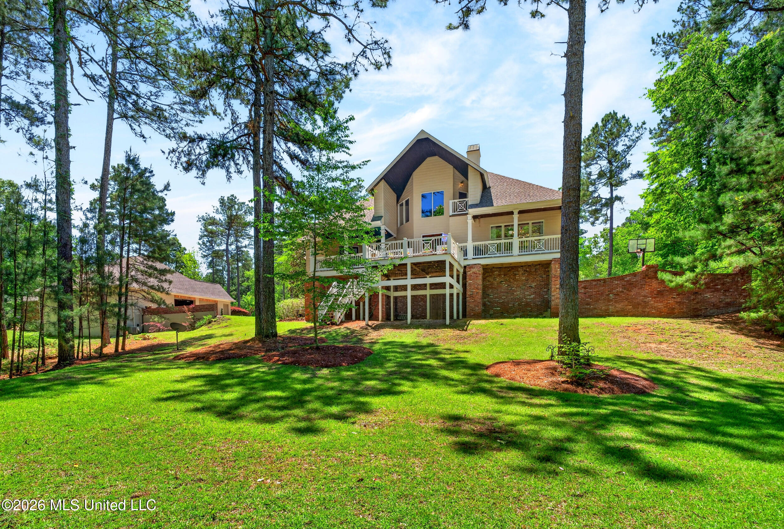 40 Marais Ridge Hattiesburg, MS 39402 - Photo 75 of 94 75_75_backyard