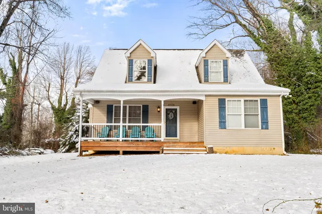 $399,900 | 302 Cecil Avenue, Earleville, MD 21919