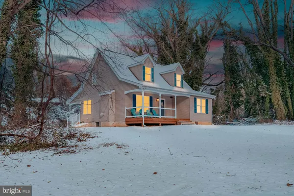 $395,000 | 302 Cecil Avenue, Earleville, MD 21919