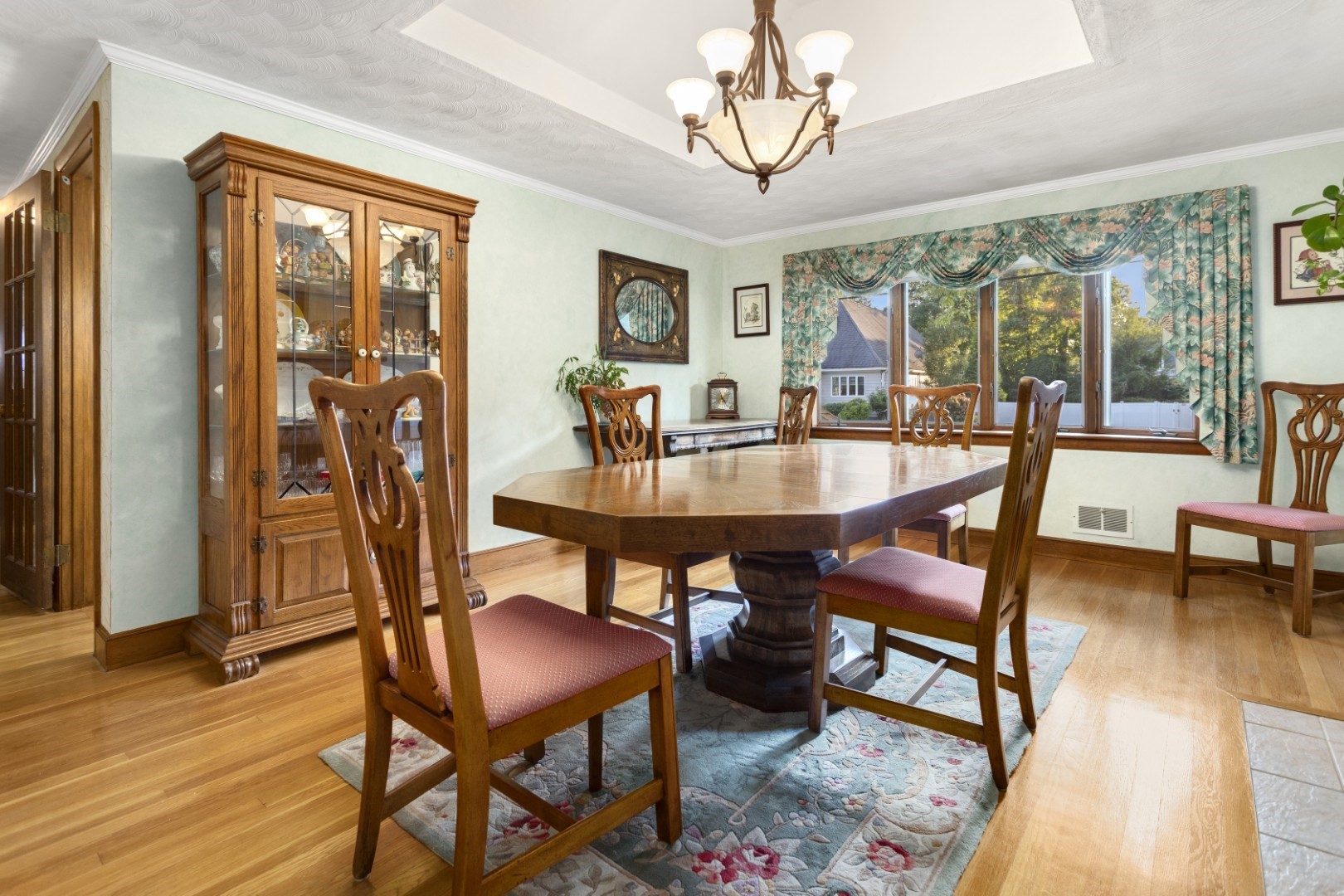 12 Carpenter Road Lynnfield, MA 01940 - Photo 19 of 40 Gallery Image 19