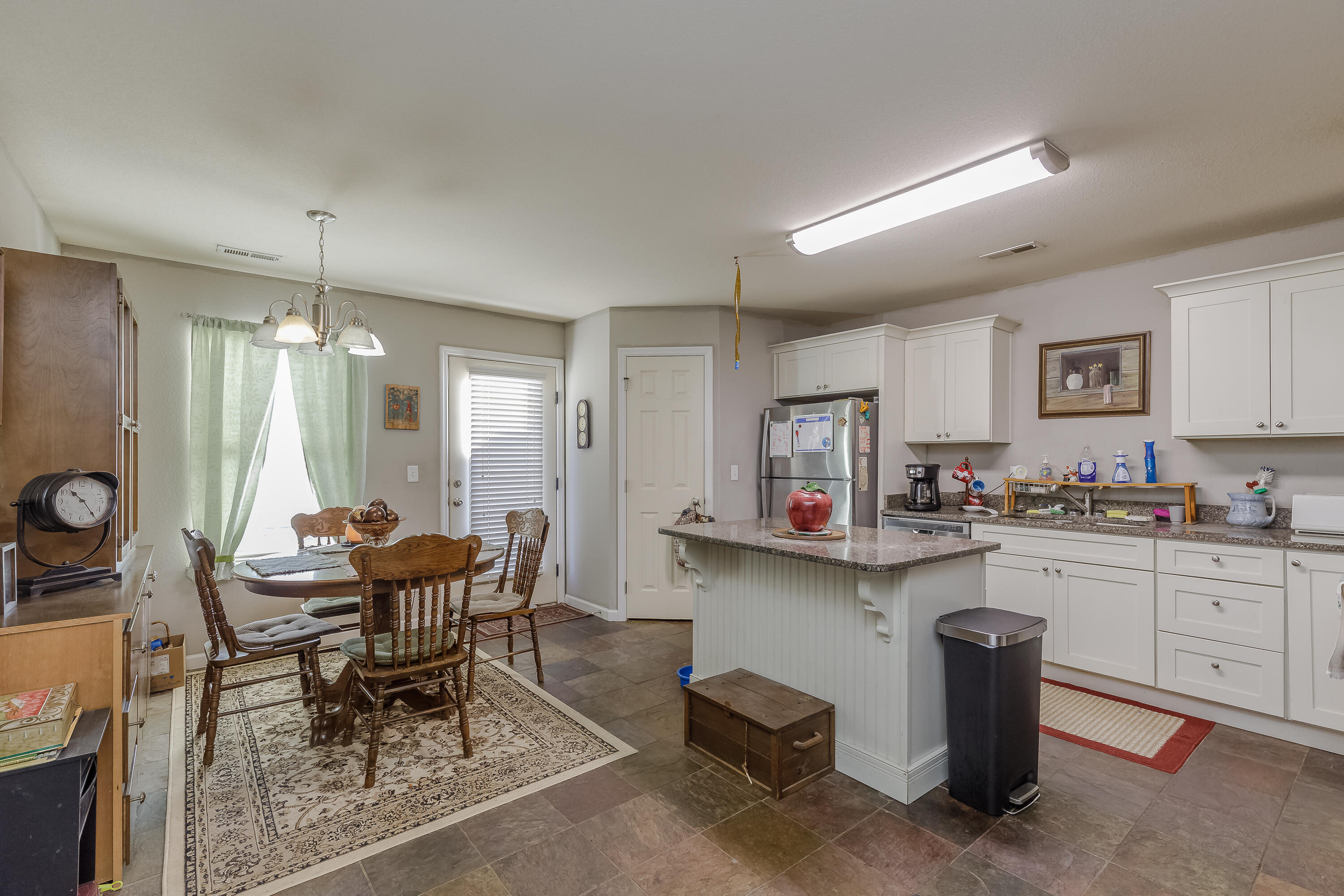 151 Quail Road LaFayette, GA 30728 - Photo 7 of 34 Kitchen / Dining