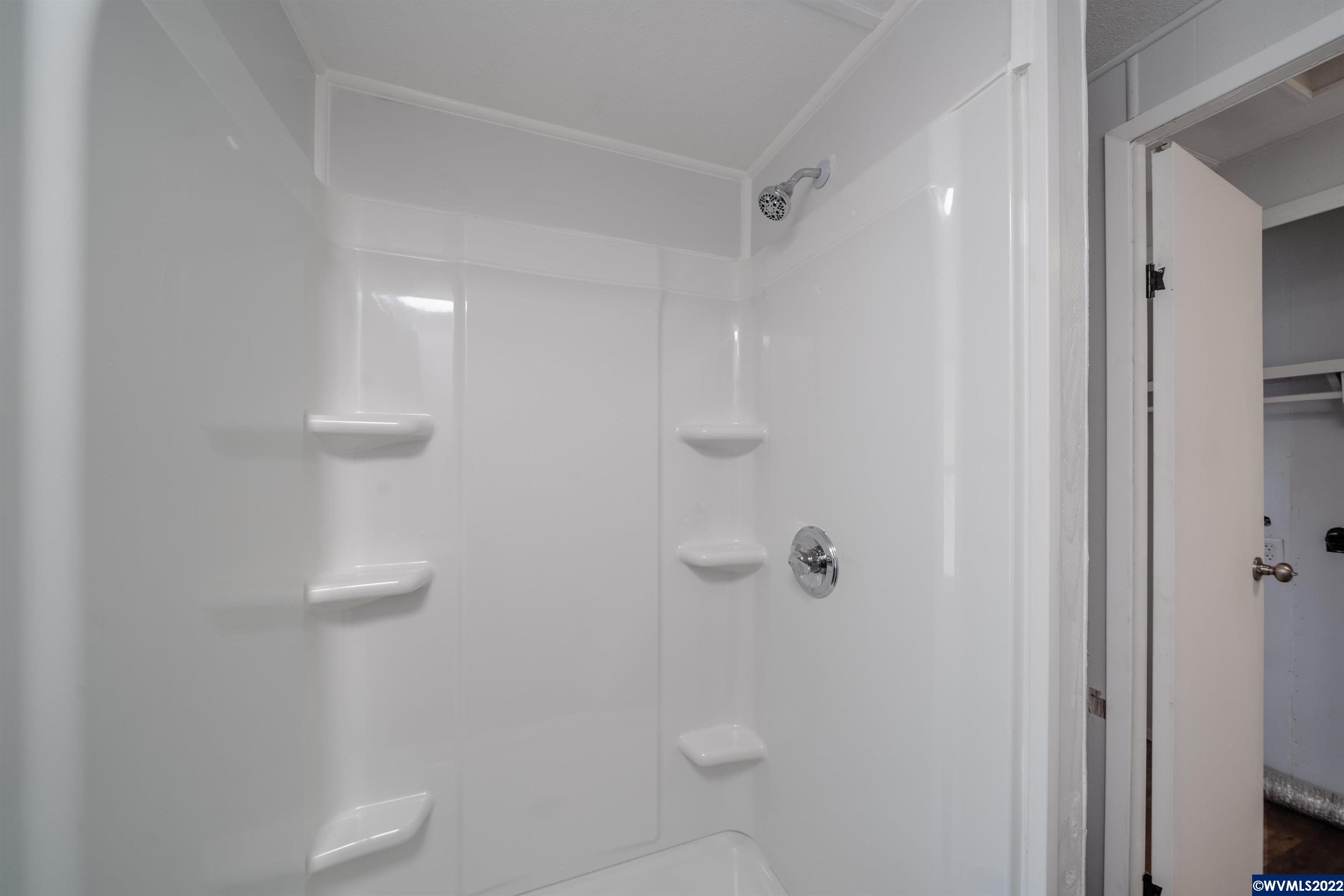 5355 River ( Road, Unit 34 Keizer, OR 97303 - Photo 27 of 28 Gallery Image 27