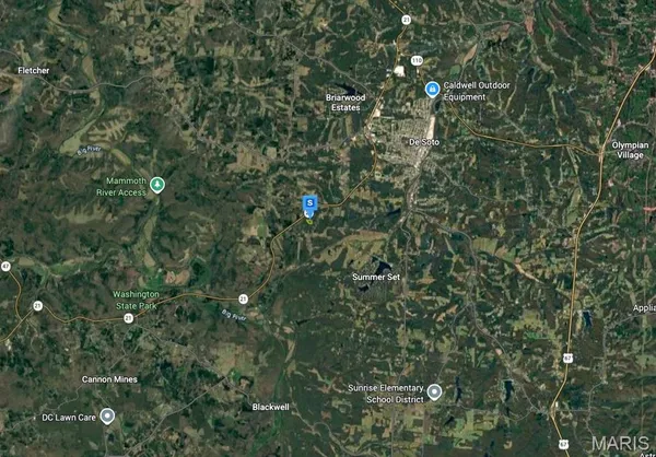 $42,999 | 13821 Vineland Road, De Soto, MO 63020