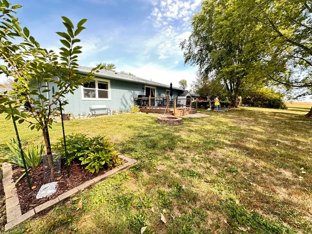 $274,900 | 2006 Park Ridge Drive, Urbana, IL 61802