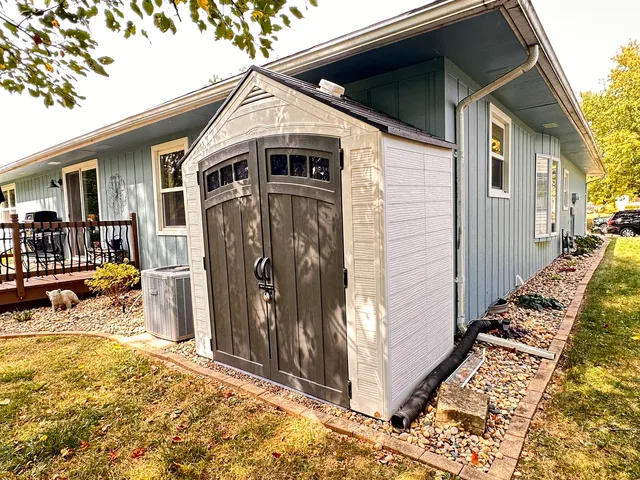 $274,900 | 2006 Park Ridge Drive, Urbana, IL 61802