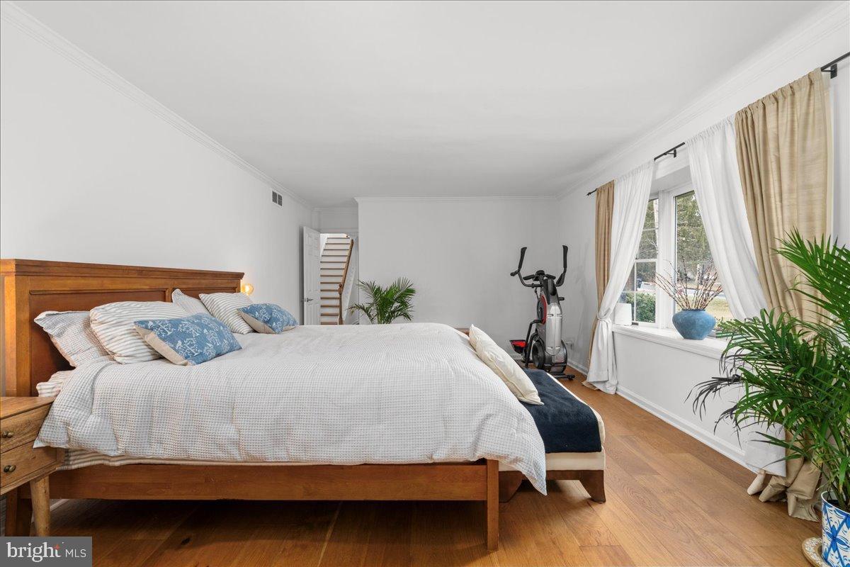 186 Lambert Drive Princeton, NJ 08540 - Photo 23 of 59 Primary Bedroom on main floor