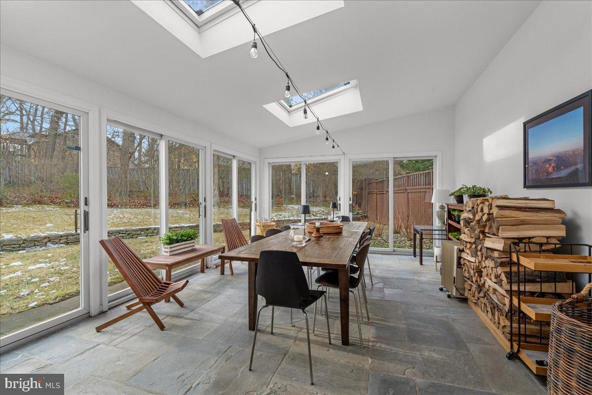 186 Lambert Drive Princeton, NJ 08540 - Photo 28 of 59 3 seasons room for entertaining