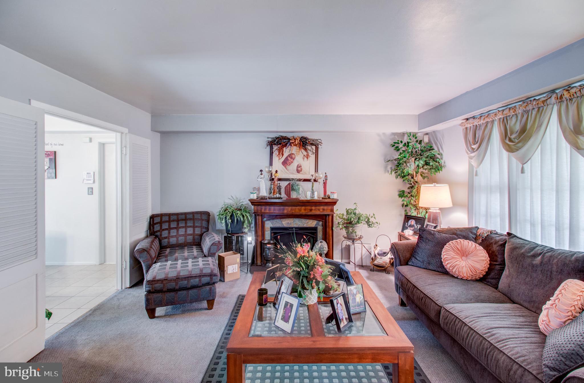 15 Helm Turn Willingboro, NJ 08046 - Photo 2 of 24