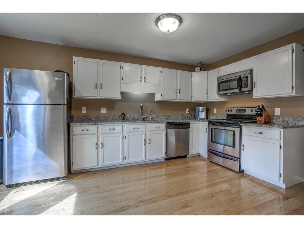 9 Bristol Hill Road, Unit 9 Windham, NH 03087 - Photo 7 of 33 Gallery Image 7