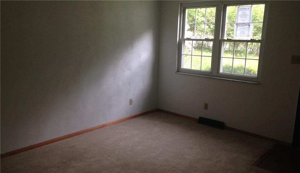 281 Hazel Road Pittsburgh, PA 15235 - Photo 6 of 12 Gallery Image 6