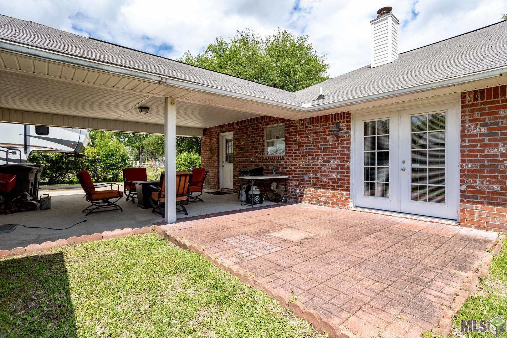 9028 Hill Drive Baton Rouge, LA 70809 - Photo 3 of 19