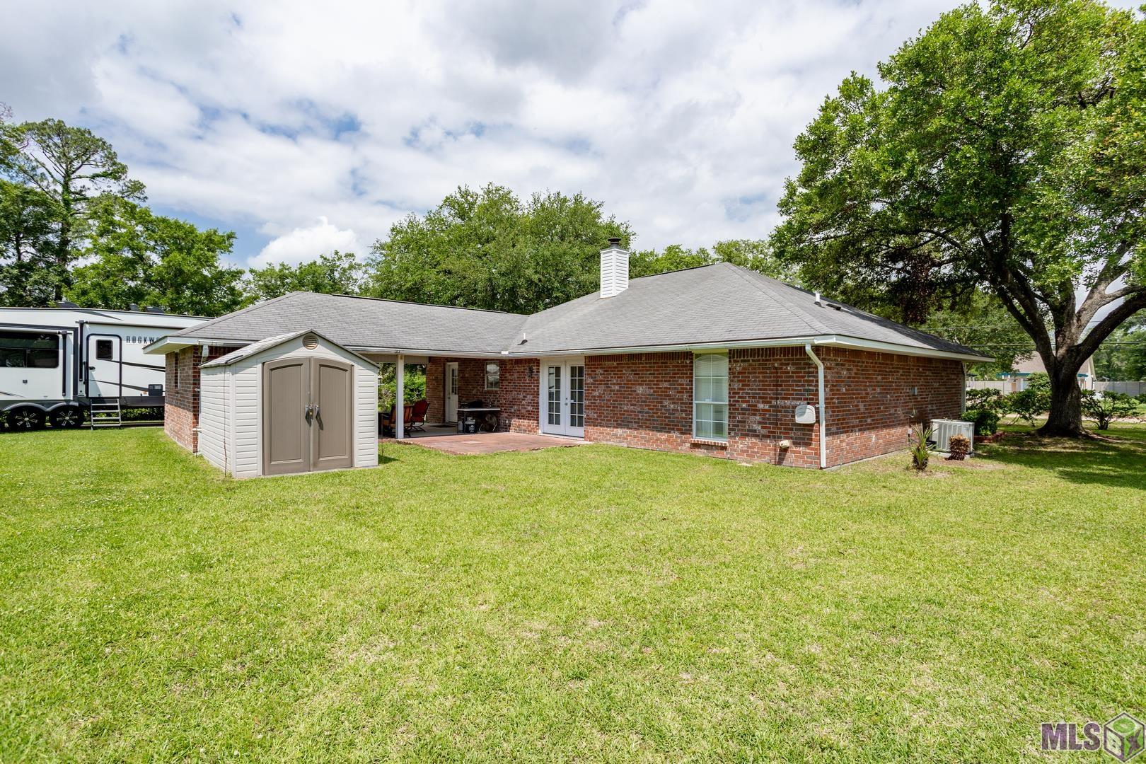 9028 Hill Drive Baton Rouge, LA 70809 - Photo 5 of 19