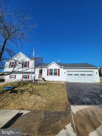 $525,000 | 6660 Hunter Road, Elkridge, MD 21075