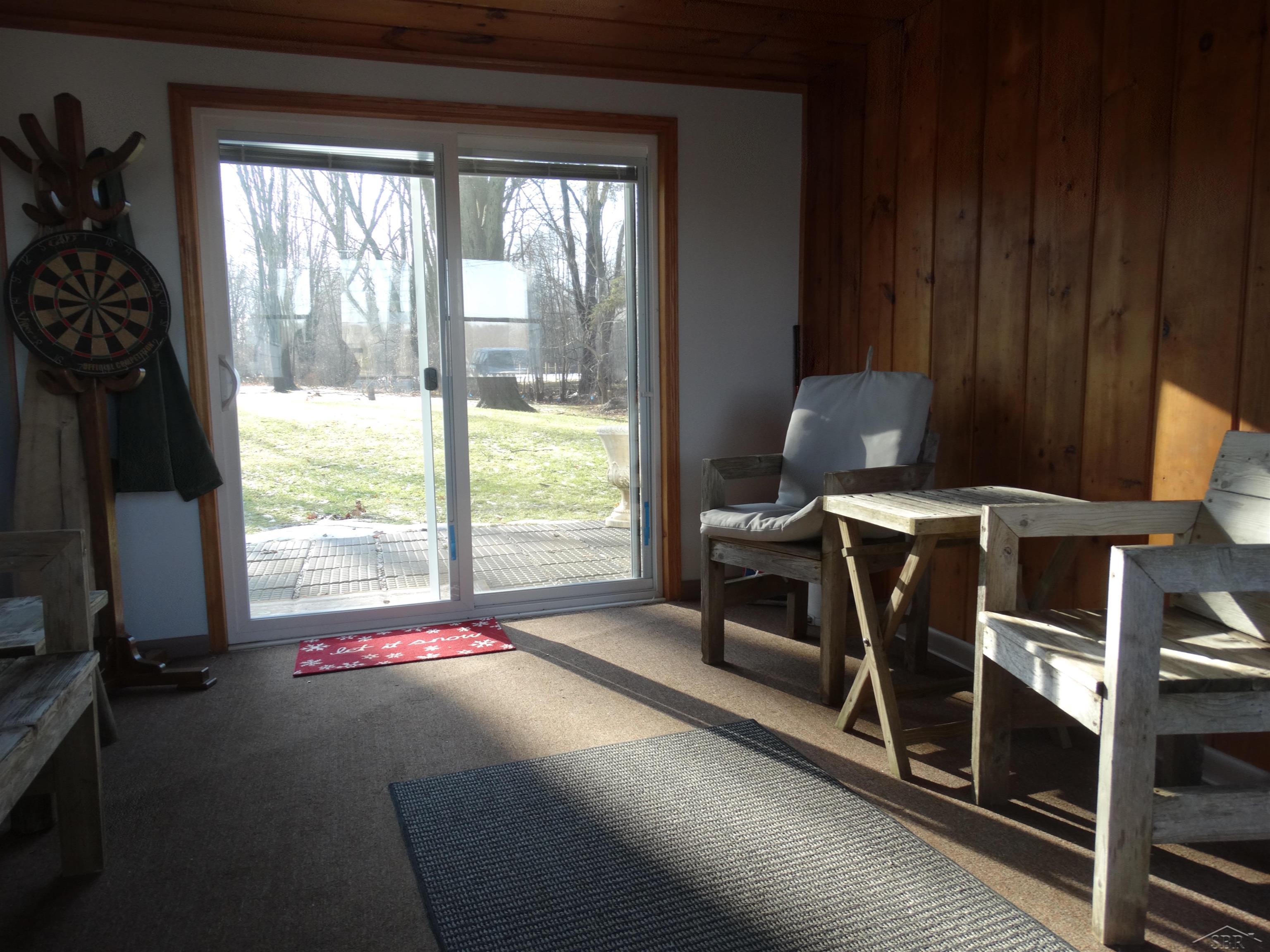 4616 King Road Saginaw, MI 48601 - Photo 6 of 25 50197145-9fee4a4d-97d7-41d2-b0a3-d6241e10b698.JPG