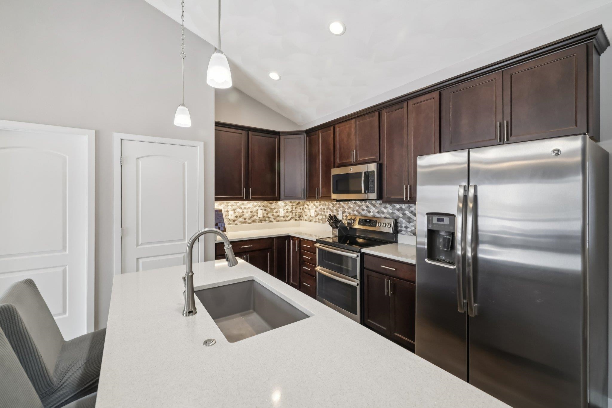 6 North Windmill Ridge Road Evansville, WI 53536 - Photo 18 of 50