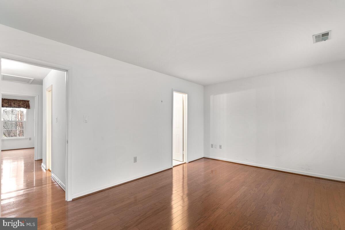 2467 McCormick Road Rockville, MD 20850 - Photo 17 of 30