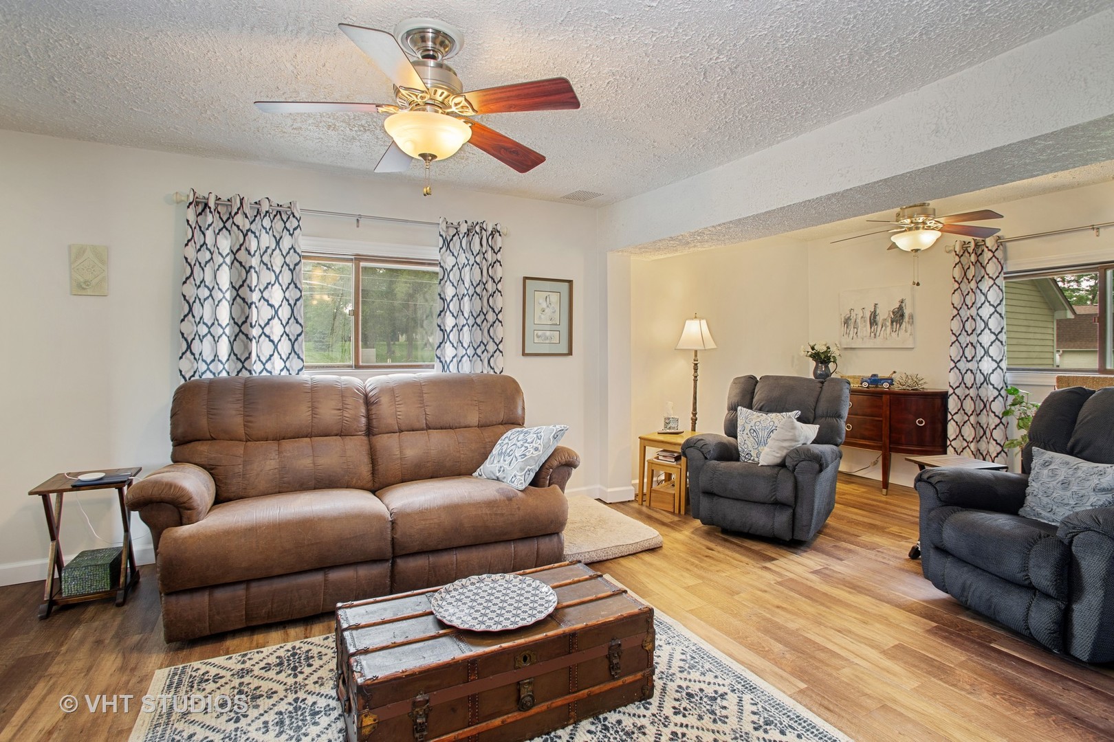 6N021 Virginia Road Keeneyville, IL 60172 - Photo 12 of 20 Gallery Image 12