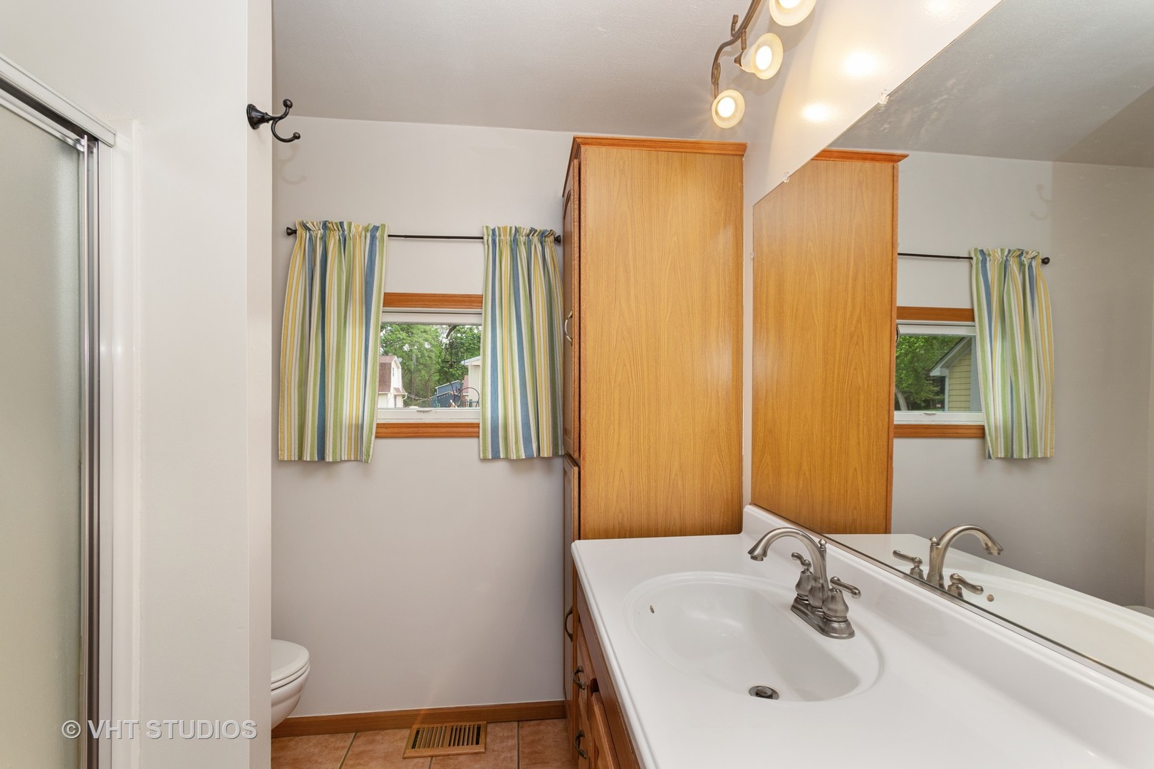 6N021 Virginia Road Keeneyville, IL 60172 - Photo 18 of 20 Gallery Image 18