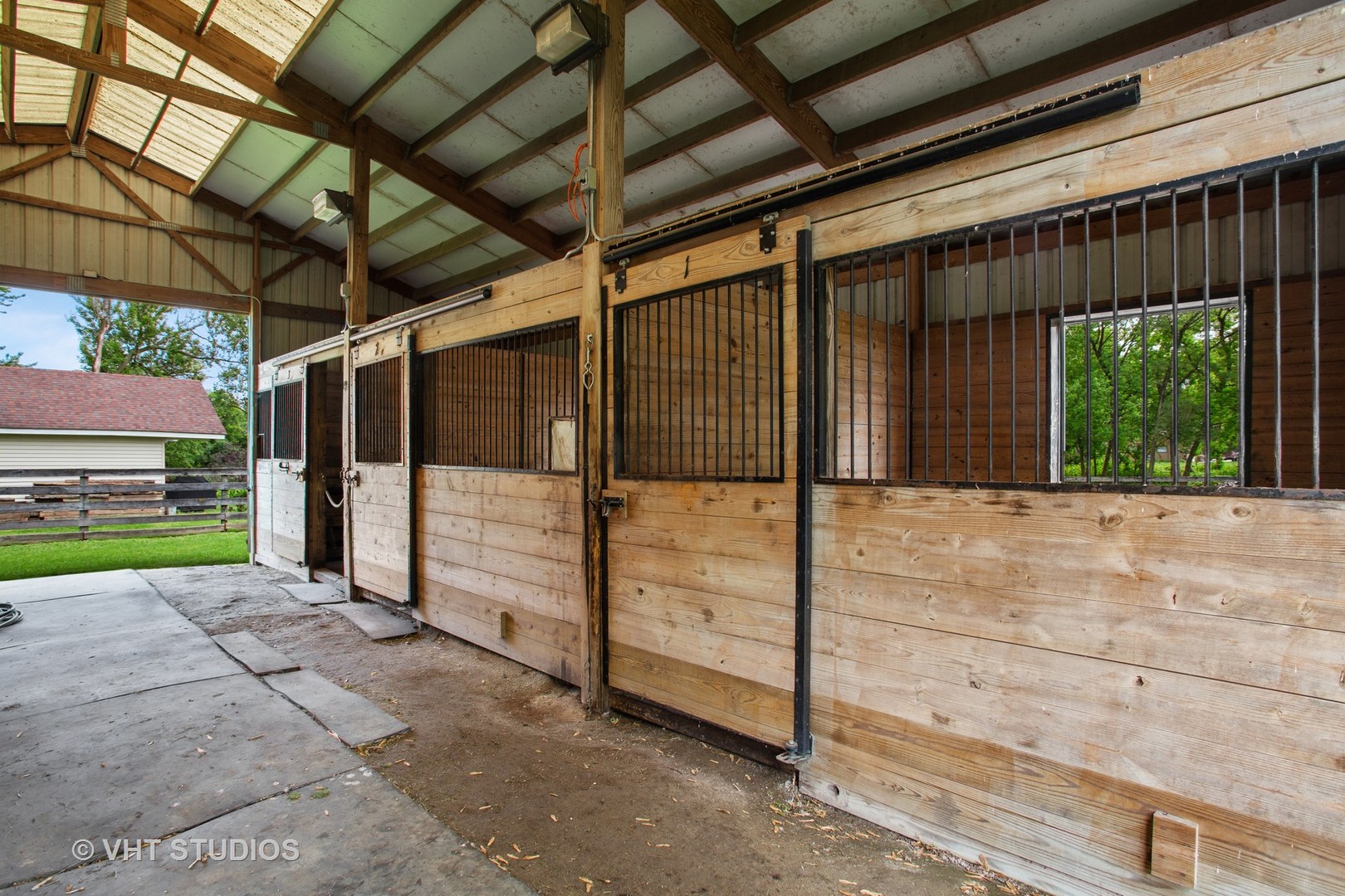 6N021 Virginia Road Keeneyville, IL 60172 - Photo 19 of 20 Gallery Image 19
