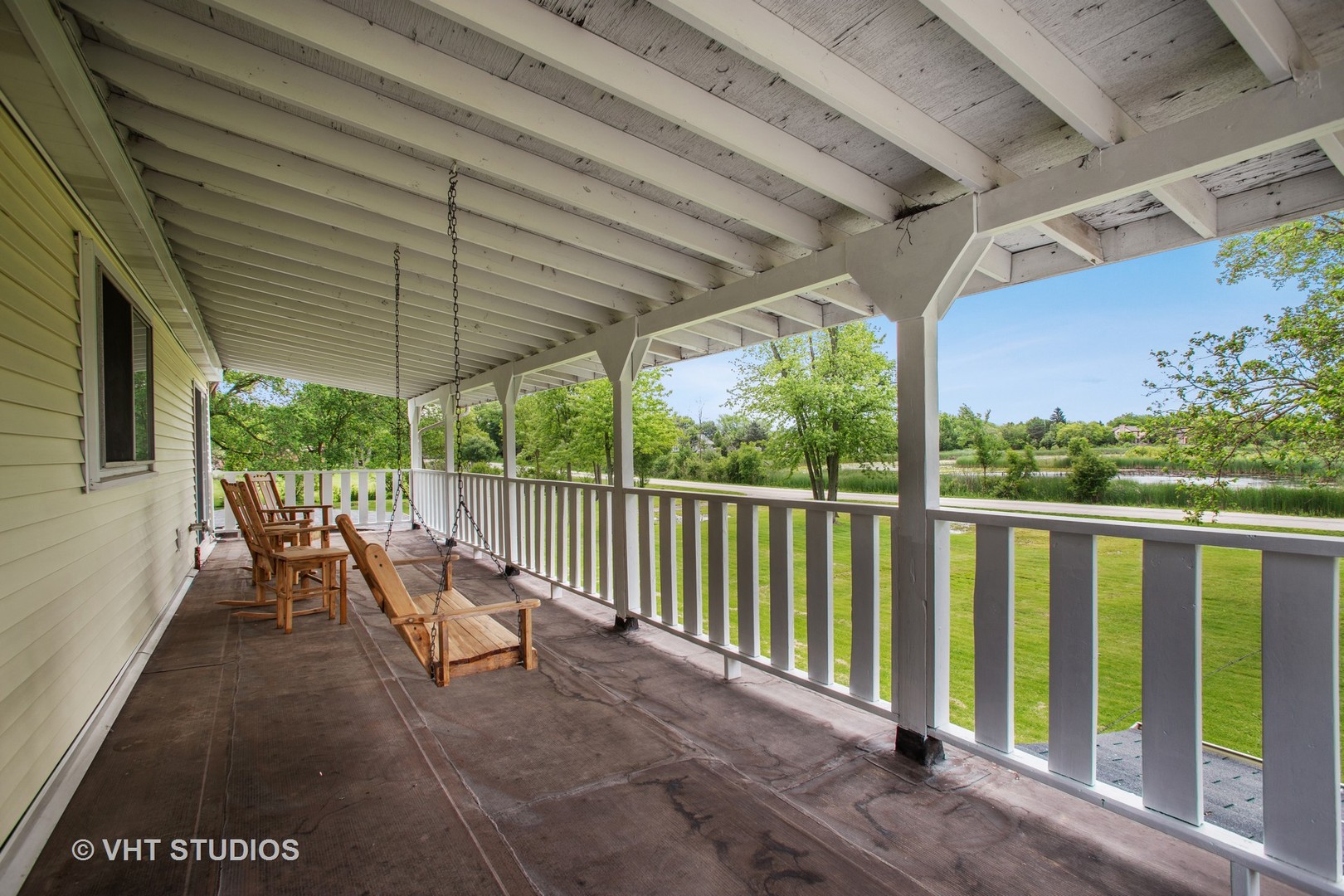 6N021 Virginia Road Keeneyville, IL 60172 - Photo 3 of 20 Gallery Image 3