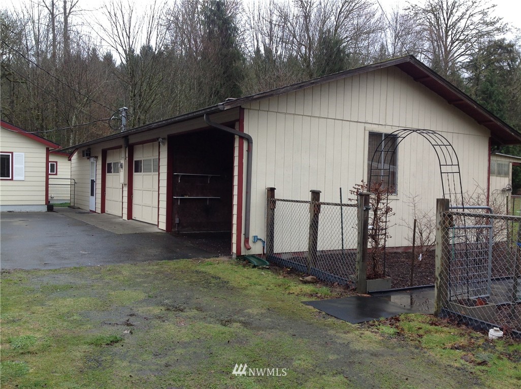 3305 Sapp Road Southwest Olympia, WA 98512 - Photo 10 of 23 Gallery Image 10