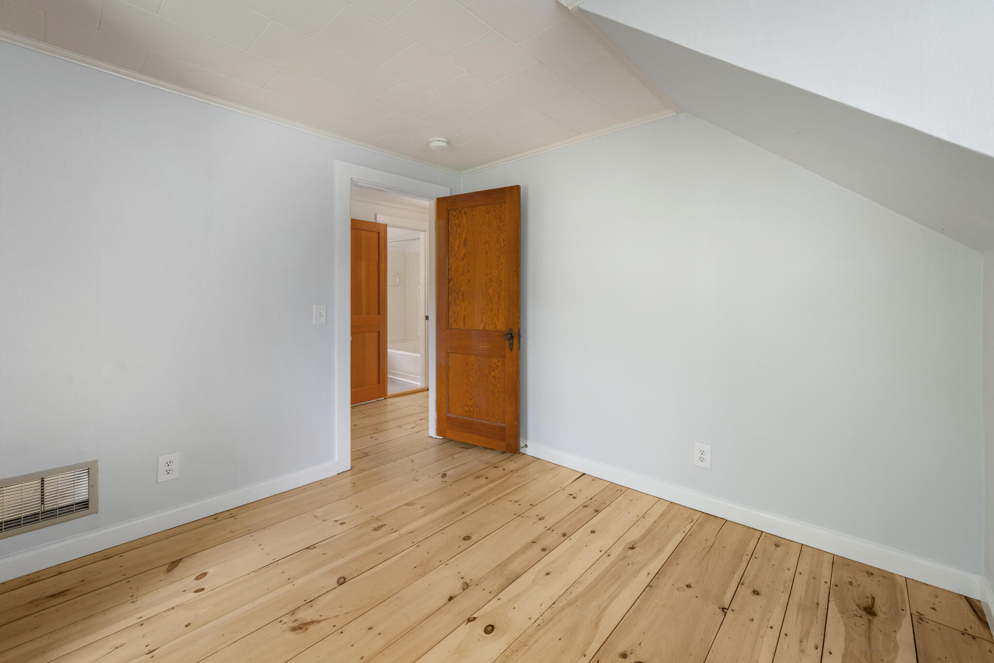 8 Grove Street Brewer, ME 04412 - Photo 26 of 38 8 Grove Street, Brewer, ME 04412