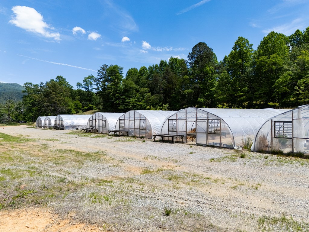 40 Trackrock Gap Road Blairsville, GA 30512 - Photo 25 of 39