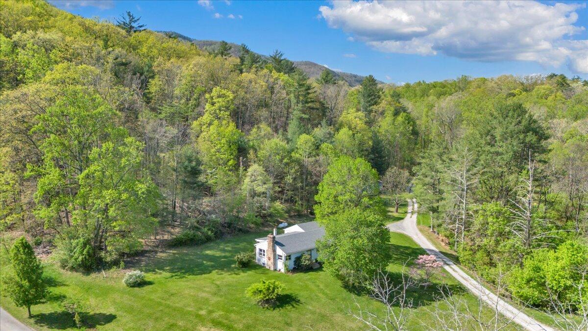 3870 Harborwood Road Salem, VA 24153 - Photo 45 of 53 45-DJI_20260414104001_0002_D